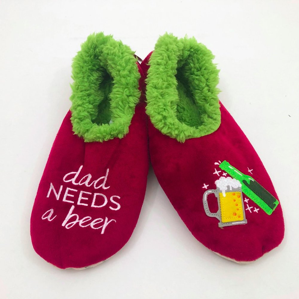 NWTSnoozies Men's Dad Need a Beer Large 11/12 Burgundy